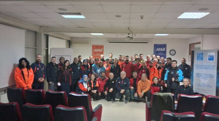 Afet Psikolojisi Eğitimine Katıldık.